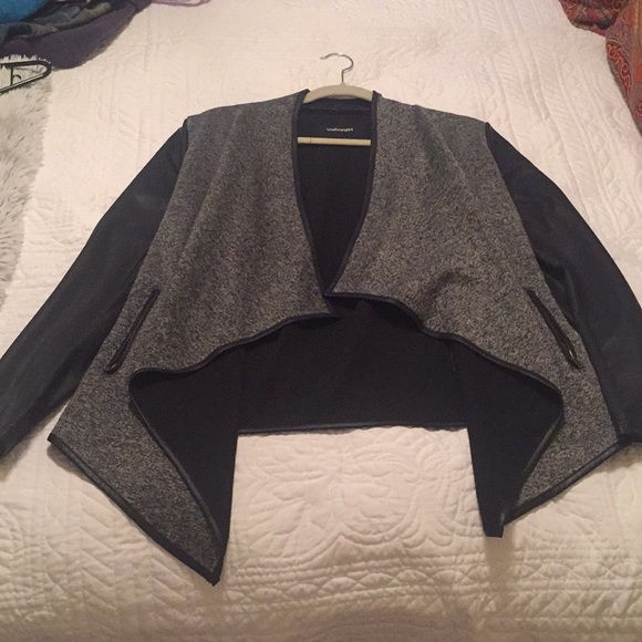 Valley Girl grey/black sweater blazer - Picture 2 of 5
